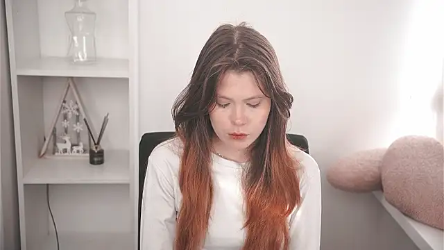 Snapshot of MarnieWootan chatting on 9, 3, 2026 MarnieWootan online show from 9, 3, 2026