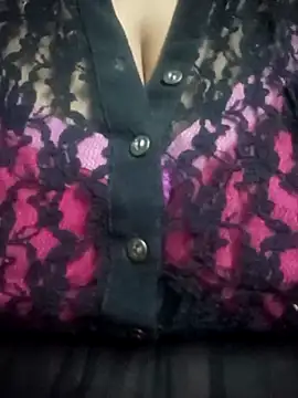 Samaira Juicy143 online show from 22, 2, 2026