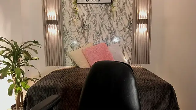 ChloeeMasonn online show from 7, 5, 2026
