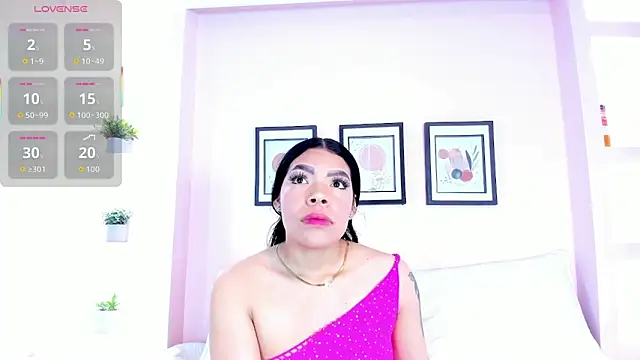 Sophia Salem online show from 4, 2, 2026