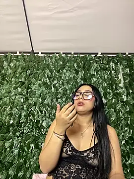 Snapshot of Violetta_pinkk1 chatting on 14, 3, 2026 Violetta pinkk1 online show from 14, 3, 2026