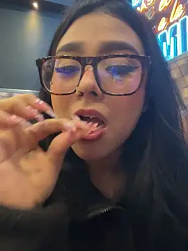 Snapshot of Violetta_pinkk1 chatting on 19, 3, 2026 Violetta pinkk1 online show from 19, 3, 2026