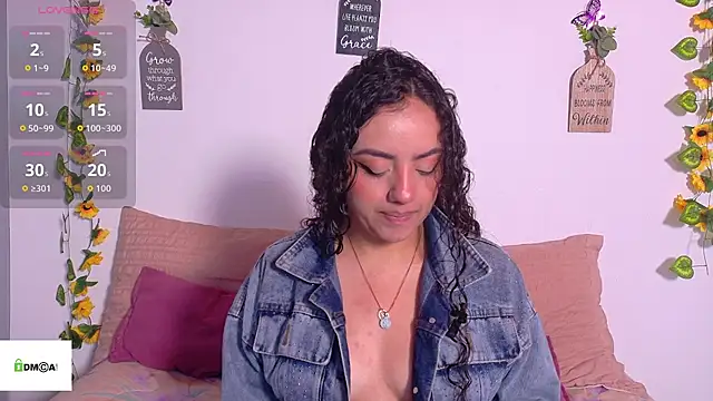 emiily curly online show from 20, 5, 2026