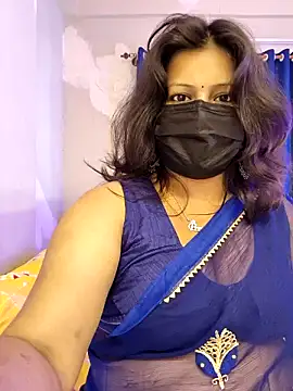 Snapshot of noty_girl2 chatting on 7, 5, 2026 noty girl2 online show from 7, 5, 2026