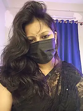 Snapshot of noty_girl2 chatting on 22, 5, 2026 noty girl2 online show from 22, 5, 2026