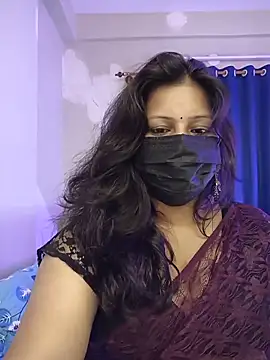 Snapshot of noty_girl2 chatting on 24, 5, 2026 noty girl2 online show from 24, 5, 2026
