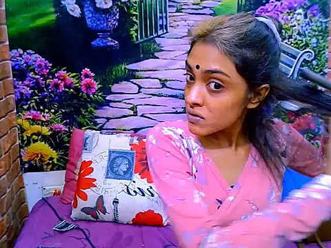 IndianPretty14u2Luv online show from 13, 7, 2026