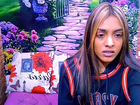 IndianPretty14u2Luv online show from 17, 7, 2026