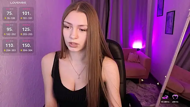 Snapshot of Cheryl_Backer chatting on 6, 3, 2026 Cheryl Backer online show from 6, 3, 2026