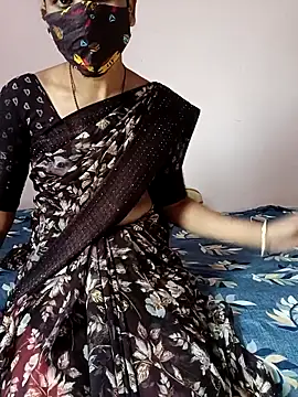 Snapshot of desicpl26 chatting on 27, 2, 2026 desicpl26 online show from 27, 2, 2026