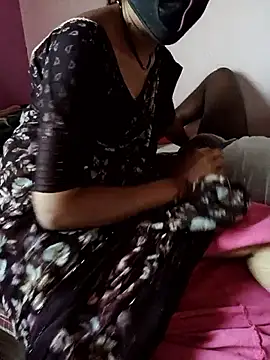 Snapshot of desicpl26 chatting on 12, 3, 2026 desicpl26 online show from 12, 3, 2026