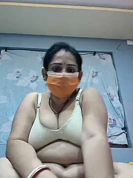 diyam4002 online show from 18, 2, 2026