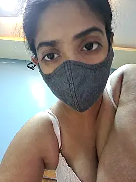 diyam4002 online show from 22, 3, 2026