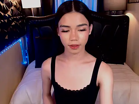 ItsurGirlMiana online show from 4, 3, 2026