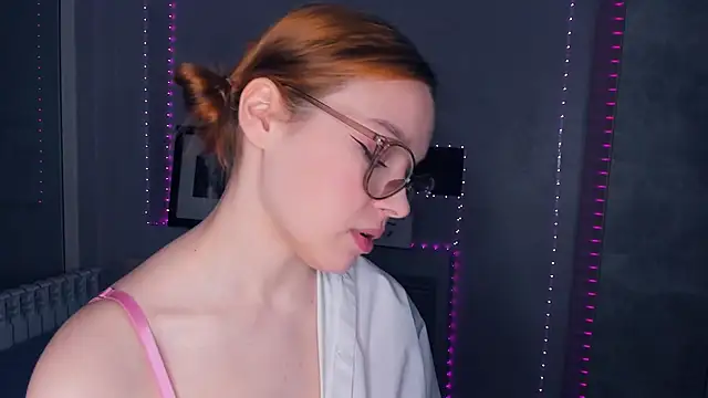 Snapshot of aIexsunshine chatting on 4, 2, 2026 aIexsunshine online show from 4, 2, 2026