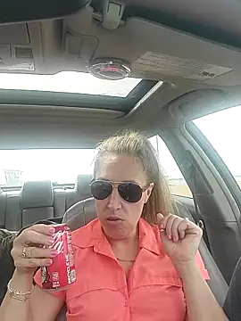 Snapshot of Sunflower0025 chatting on 15, 3, 2026 Sunflower0025 online show from 15, 3, 2026