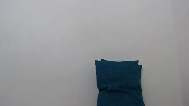 ElizabethMiler online show from 17, 6, 2026