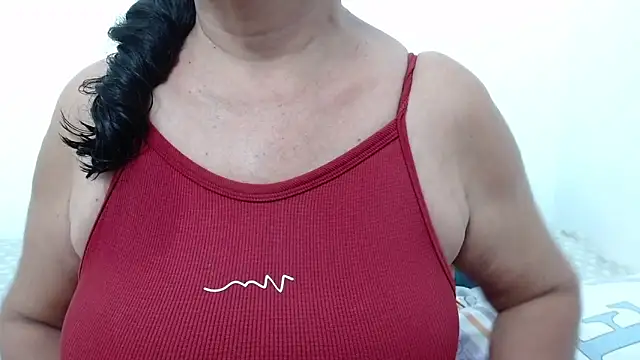 ElizabethMiler online show from 28, 6, 2026
