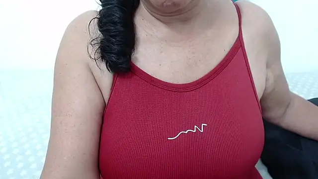 ElizabethMiler online show from 5, 8, 2026