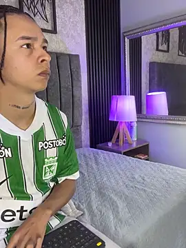 bliinkii and luka  online show from 25, 2, 2026