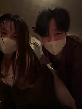 Snapshot of Sun_to_Moon01010 chatting on 27, 3, 2026 Sun to Moon01010 online show from 27, 3, 2026