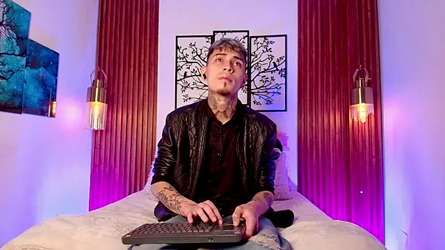 Max Hader online show from 3, 3, 2026