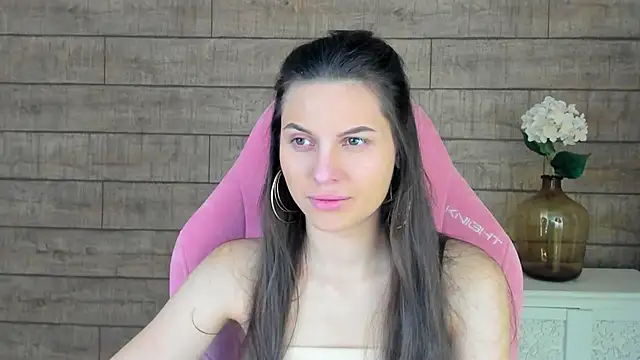 AliceVersal online show from 6, 2, 2026