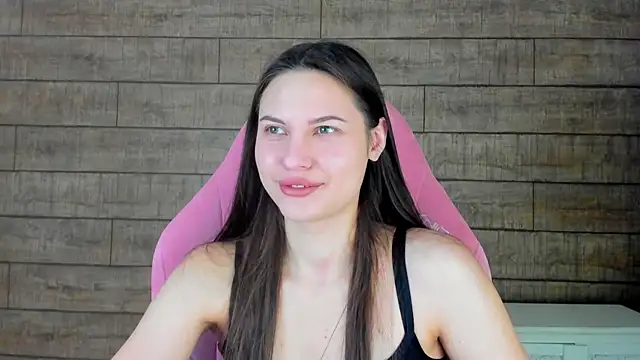 AliceVersal online show from 4, 3, 2026