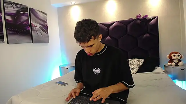 Snapshot of Dominik_Souza chatting on 20, 3, 2026 Dominik Souza online show from 20, 3, 2026