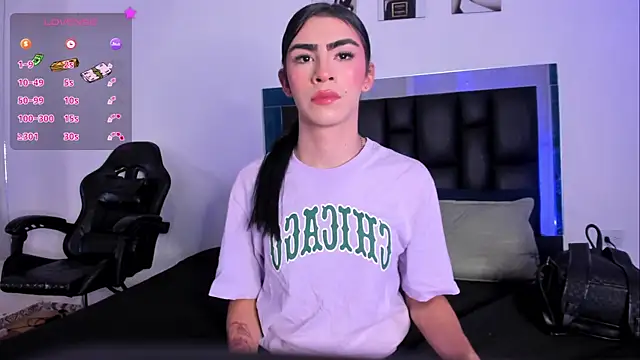 Isabella Moon9 online show from 26, 6, 2026
