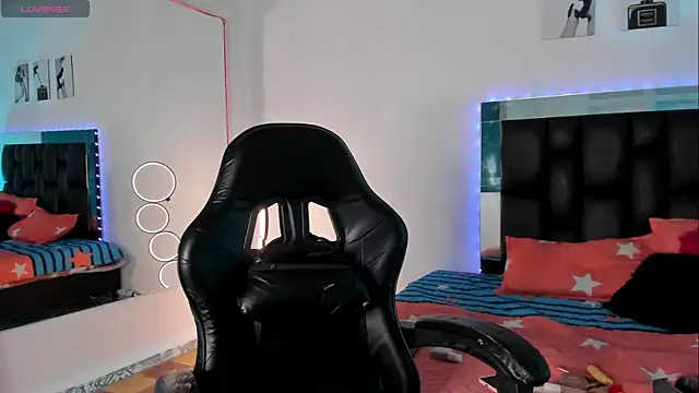 Isabella Moon9 online show from 28, 7, 2026