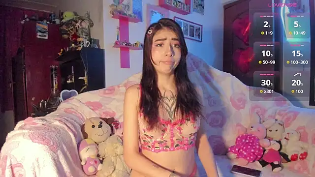 Snapshot of Rebecahart chatting on 14, 2, 2026 Rebecahart online show from 14, 2, 2026