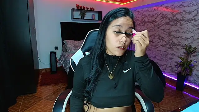 Snapshot of Camila_IRoose chatting on 7, 8, 2026 Camila IRoose online show from 7, 8, 2026