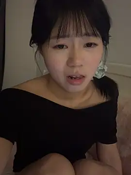 Snapshot of Nana-3 chatting on 8, 3, 2026 Nana-3 online show from 8, 3, 2026