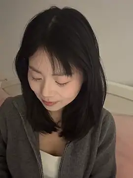 Snapshot of Nana-3 chatting on 18, 3, 2026 Nana-3 online show from 18, 3, 2026