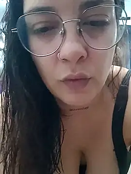 kuramaqueen online show from 15, 2, 2026