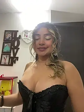 Snapshot of sweetlove- chatting on 28, 7, 2026 sweetlove- online show from 28, 7, 2026