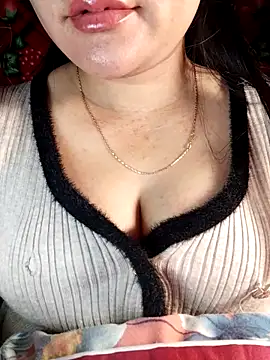 Snapshot of Reina_Fcup01 chatting on 10, 2, 2026 Reina Fcup01 online show from 10, 2, 2026