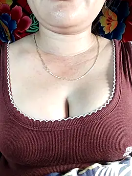 Snapshot of Reina_Fcup01 chatting on 17, 2, 2026 Reina Fcup01 online show from 17, 2, 2026