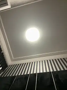 Snapshot of VyxenLissa chatting on 22, 3, 2026 VyxenLissa online show from 22, 3, 2026