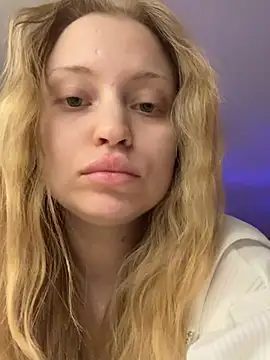 MollyHilton online show from 1, 2, 2026