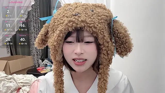 F-Yearn online show from 6, 3, 2026