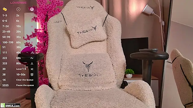 lil monikaa online show from 31, 1, 2026