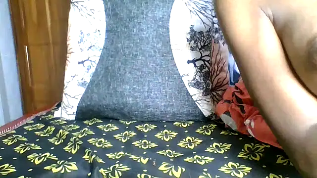 Littlegoddess19 online show from 29, 4, 2026