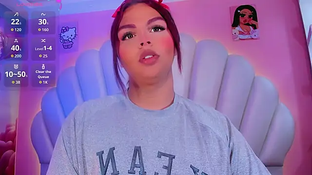 Snapshot of Maia_Hotts chatting on 15, 2, 2026 Maia Hotts online show from 15, 2, 2026