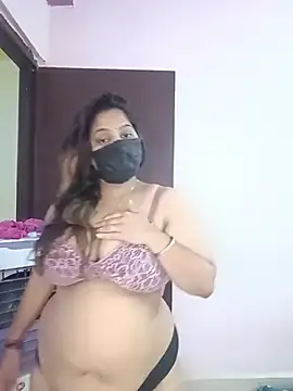 Aliya Hott online show from 25, 5, 2026