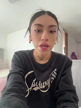 Bonny Eva online show from 28, 7, 2026