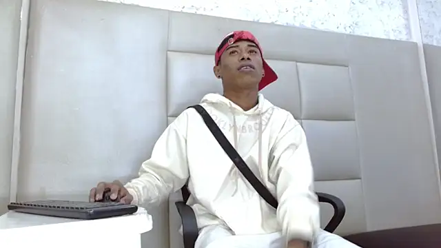 TonnyMarck online show from 27, 2, 2026