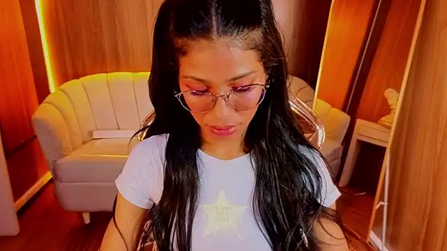 Alina b  online show from 22, 7, 2026