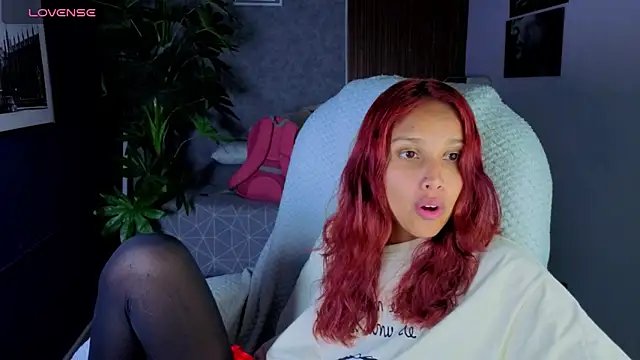 Snapshot of saphire_ chatting on 17, 3, 2026 saphire online show from 17, 3, 2026